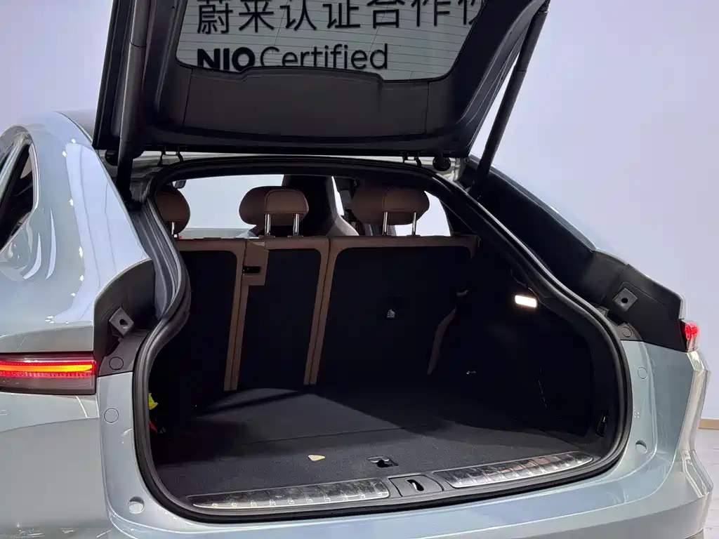 NIO EC6 — миниатюра 24