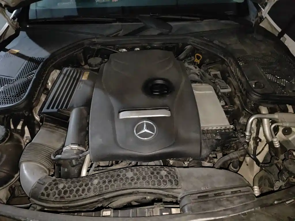 Mercedes-Benz C-Class — миниатюра 11