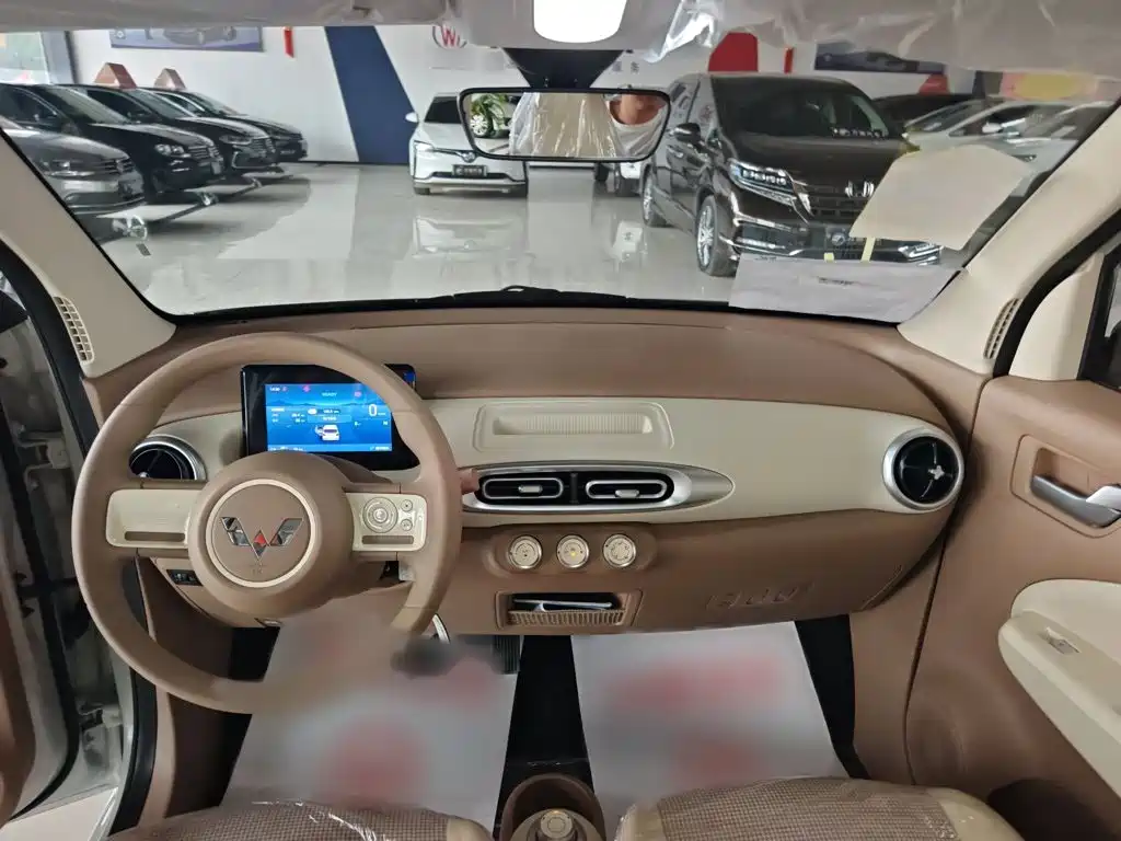 Wuling MINIEV — миниатюра 18