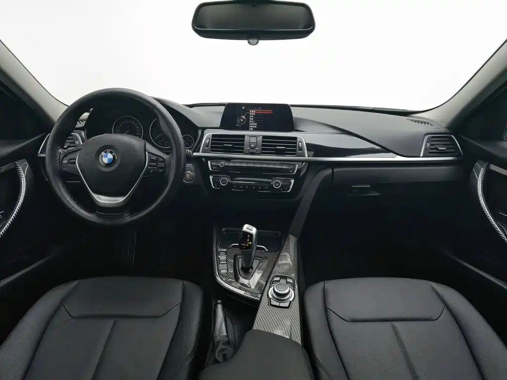 BMW 3 Series — миниатюра 5