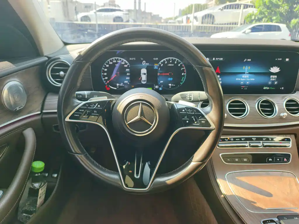 Mercedes-Benz E-Class New Energy — миниатюра 7