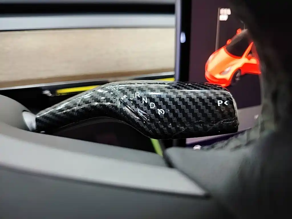 Tesla Model 3 — миниатюра 14