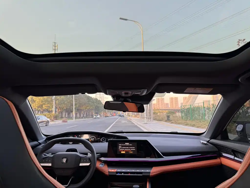 Changan UNI-V — миниатюра 12