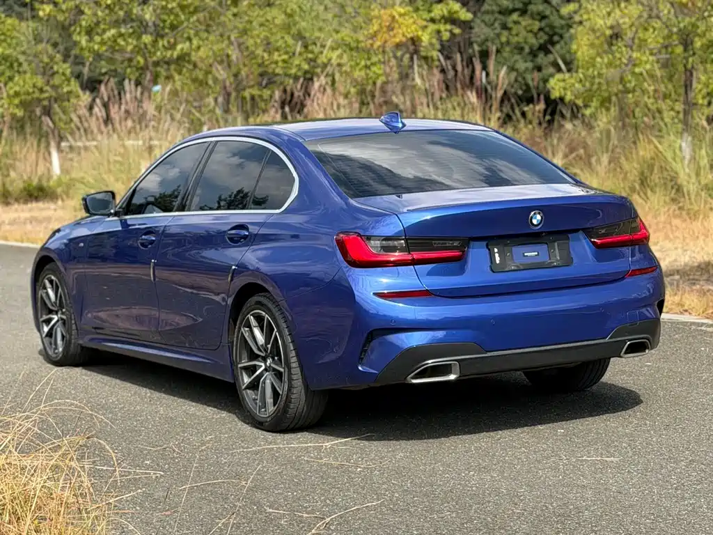 BMW 3 Series — миниатюра 25