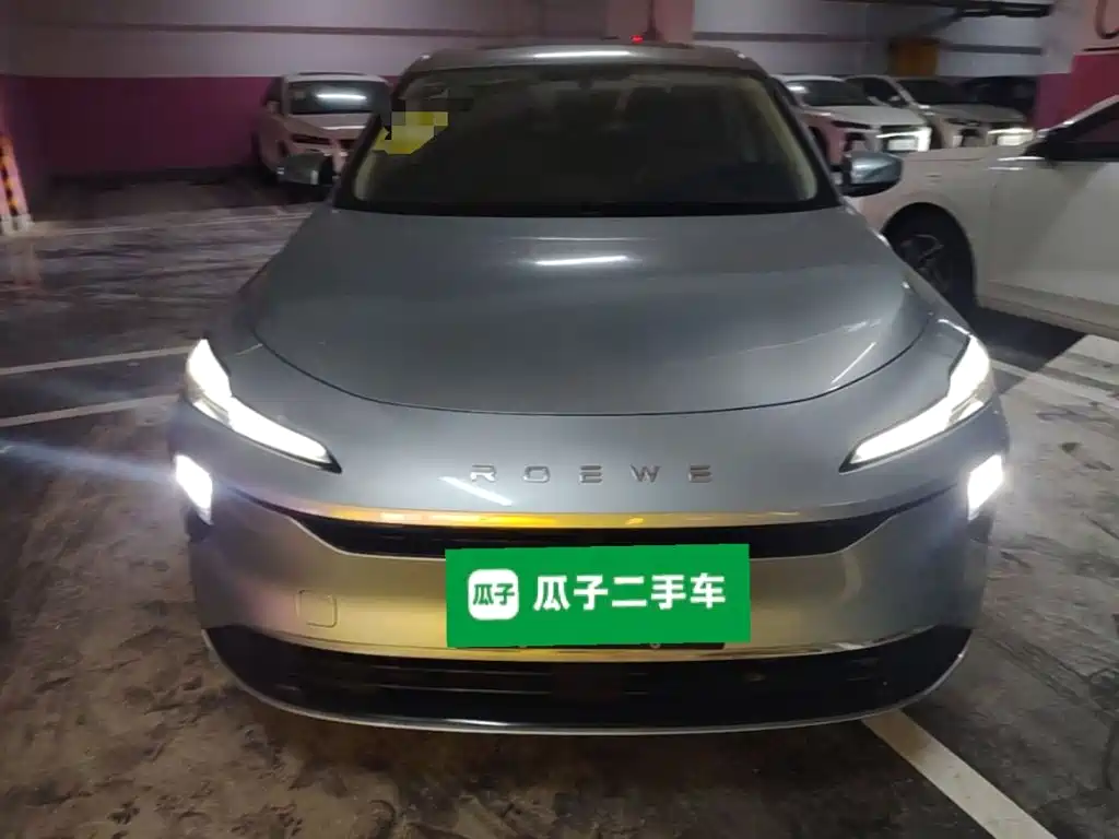 Roewe D6 2025 450km