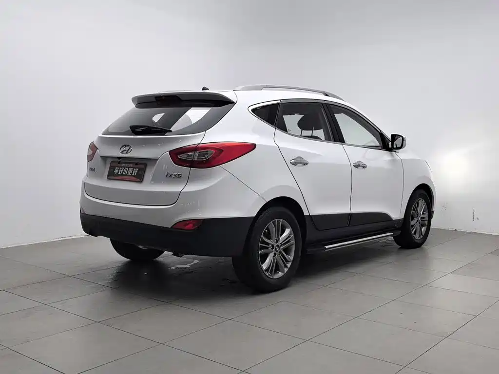Hyundai ix35 — миниатюра 2
