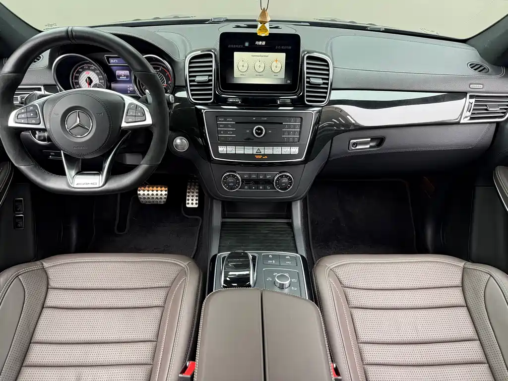 Mercedes-Benz GLS A MG 2017 AMG GLS 63 4MATIC