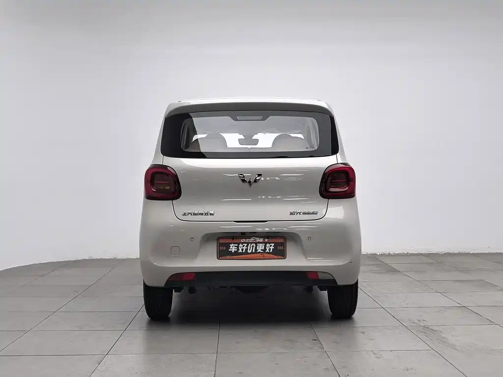 Wuling MINIEV — миниатюра 4