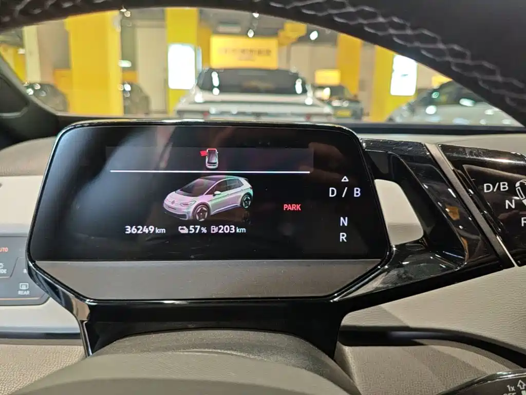 Volkswagen ID.3 — миниатюра 12