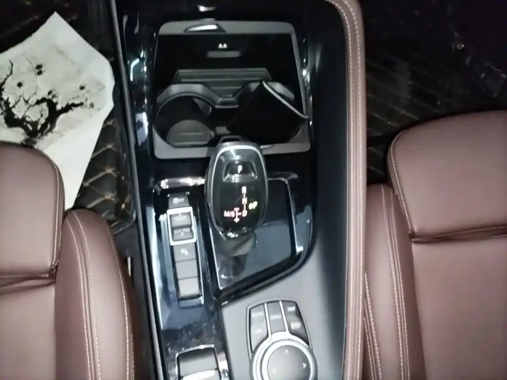 BMW X2 — миниатюра 14