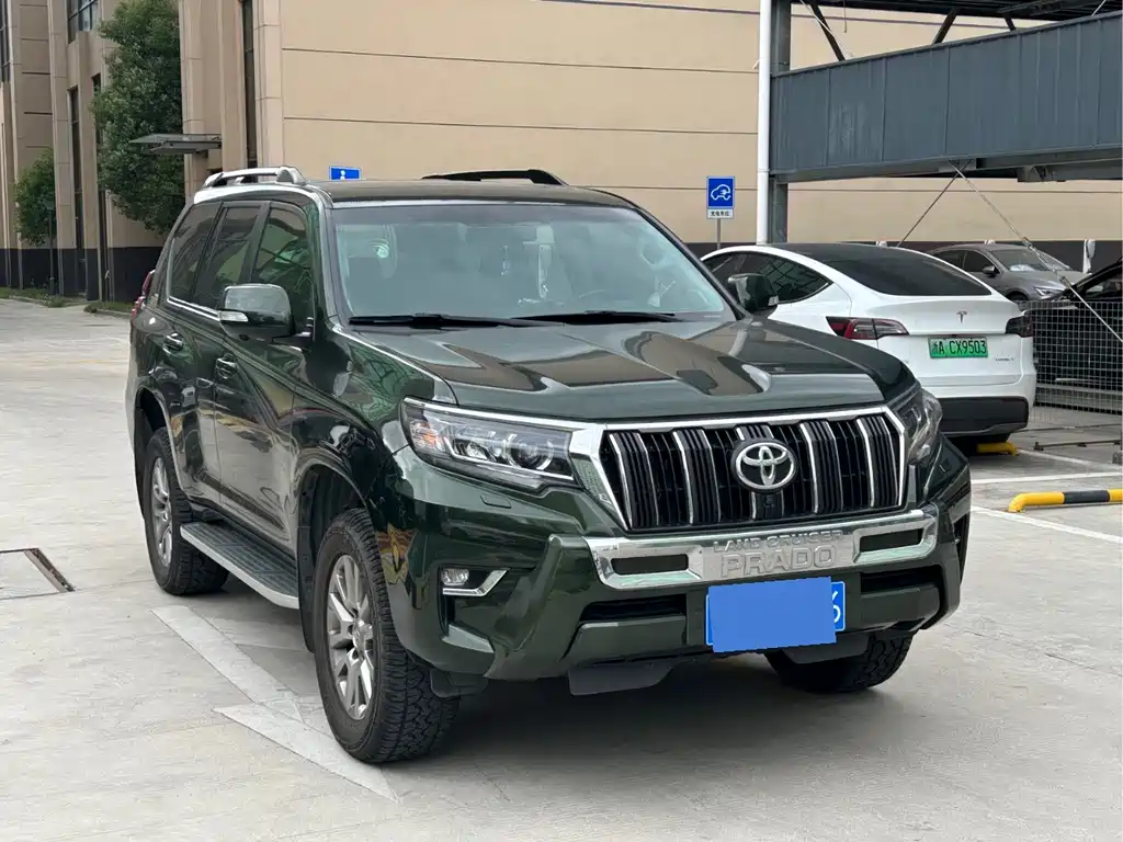 TOYOTA PRADO
