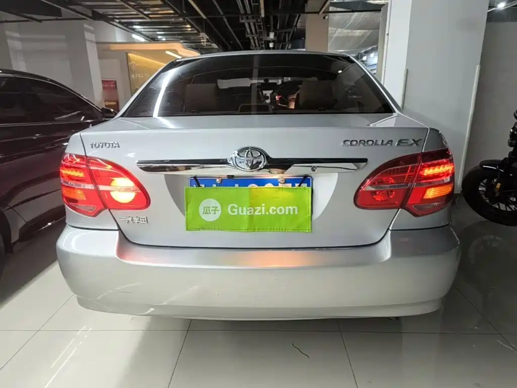 Toyota Corolla — миниатюра 6
