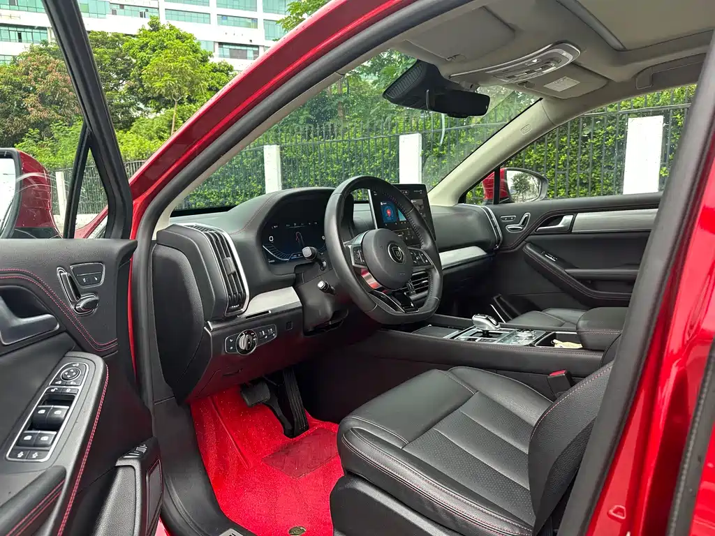BYD Tang New Energy — миниатюра 4
