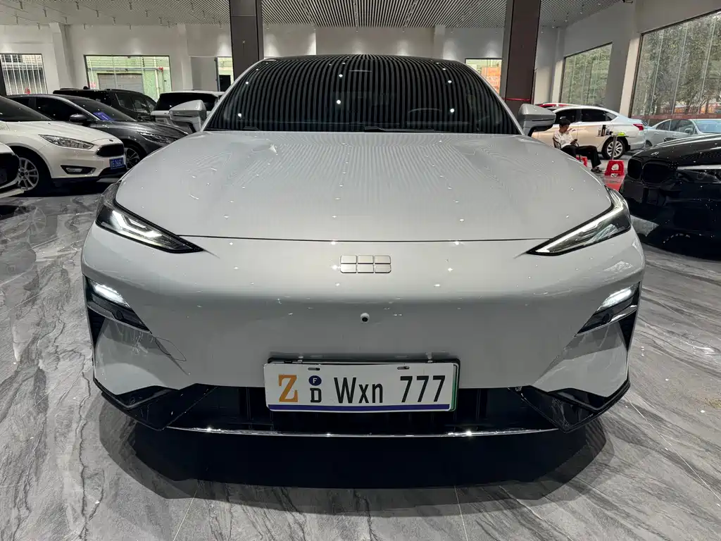 GEELY GALAXY GALAXY E8