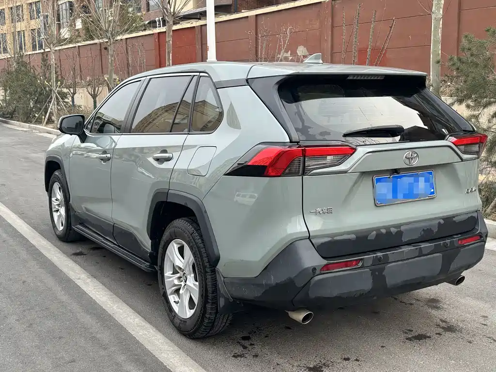 TOYOTA RAV4 RONGFANG