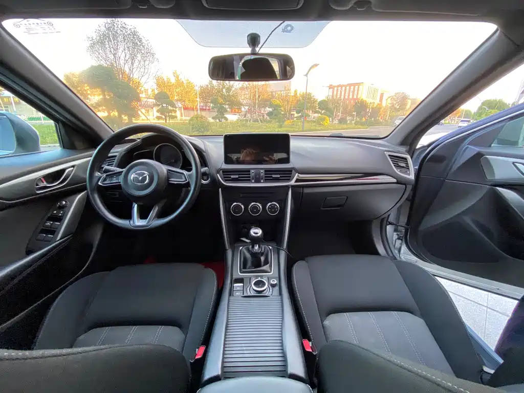 Mazda CX-4 — миниатюра 5