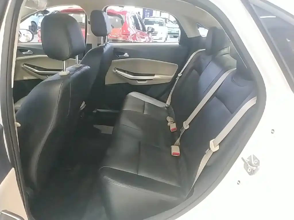 Ford Escort — миниатюра 17