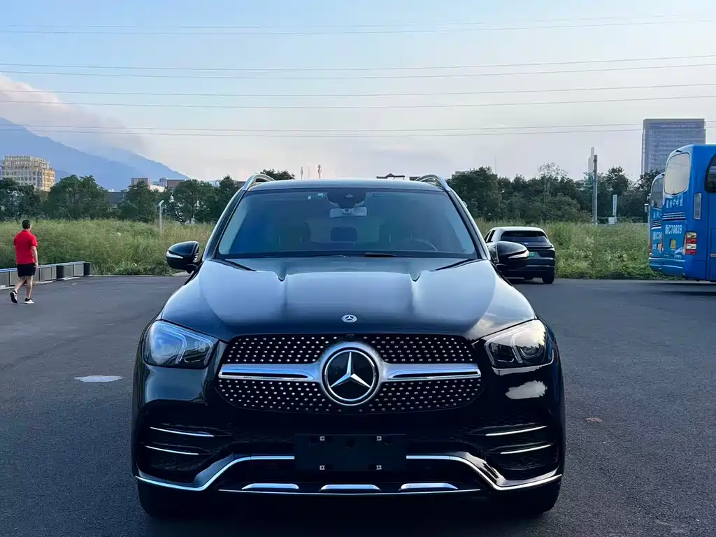 MERCEDES-BENZ GLE