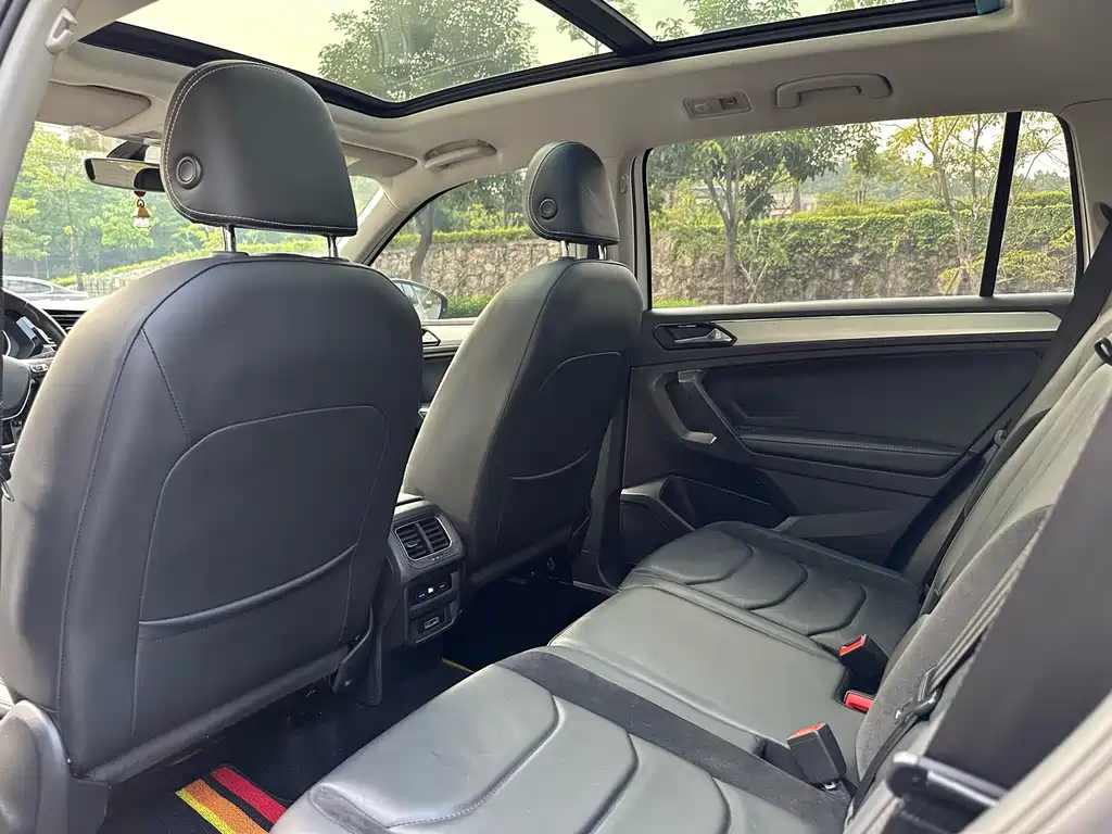 Volkswagen Tiguan L — миниатюра 5