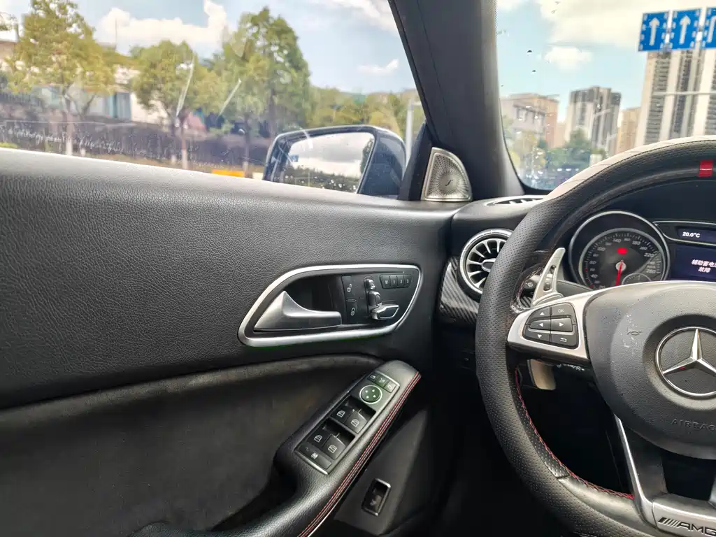 Mercedes-Benz CLA (Import) — миниатюра 9