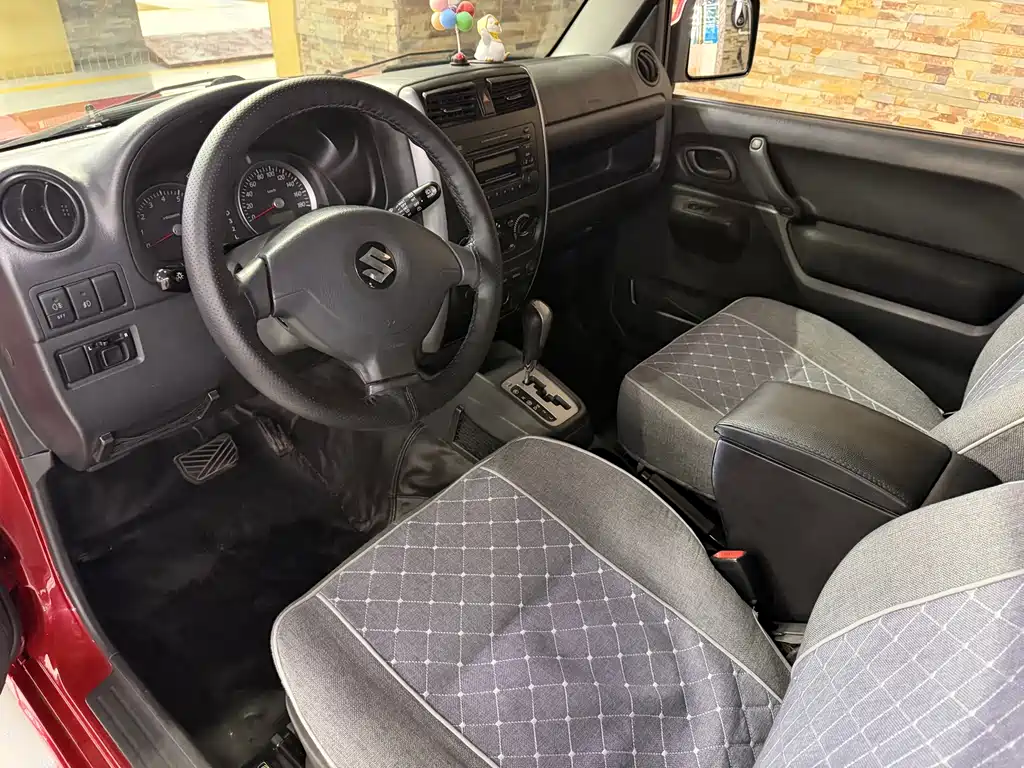 Suzuki Jimny — миниатюра 17