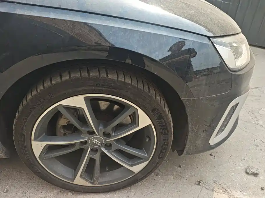 Audi A4L — миниатюра 6