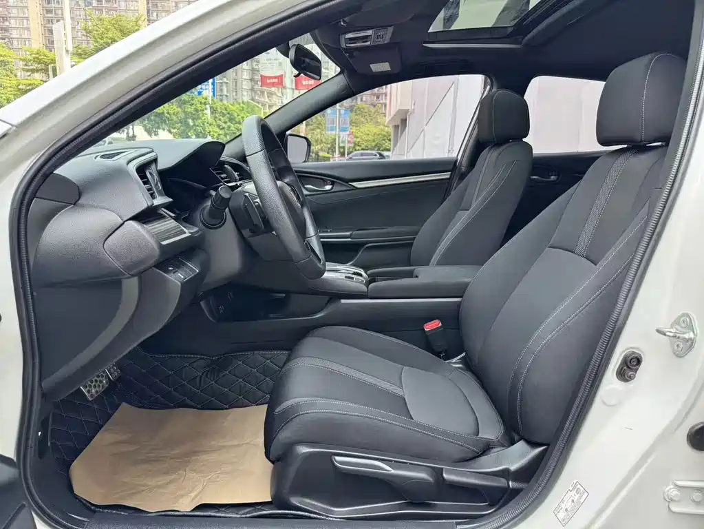 Honda Civic — миниатюра 14