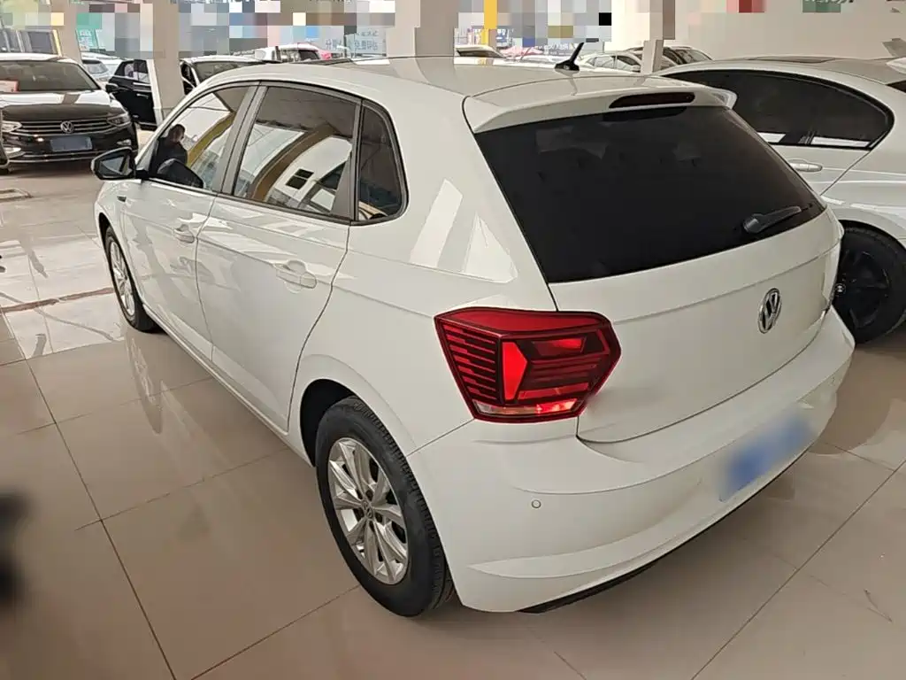 Volkswagen Polo — миниатюра 5