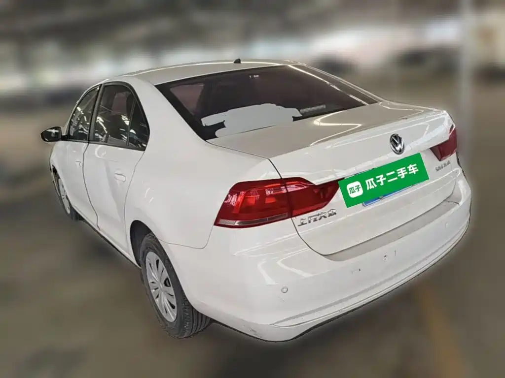 Volkswagen Santana — миниатюра 7