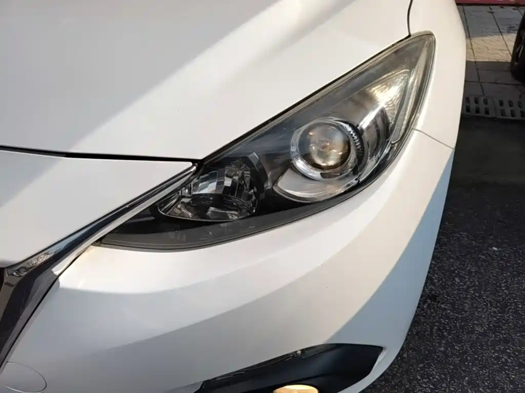 Mazda 3 Axela — миниатюра 24