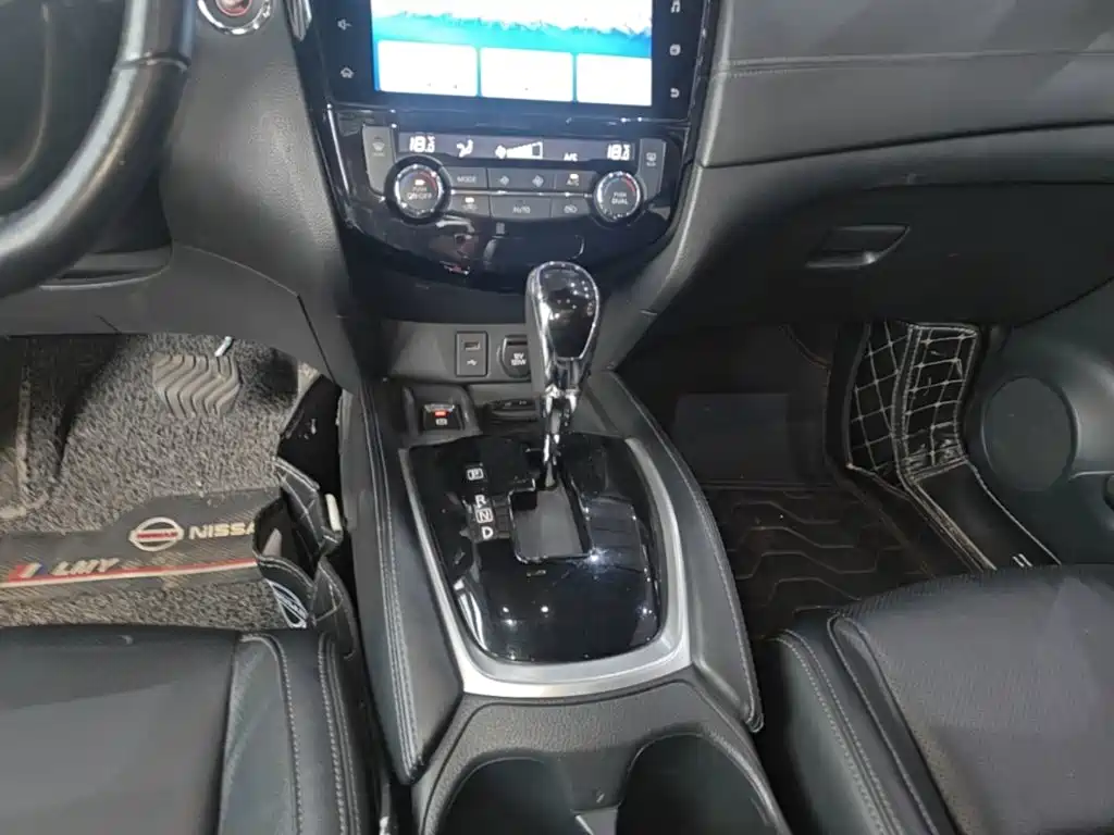 Nissan X-Trail — миниатюра 14