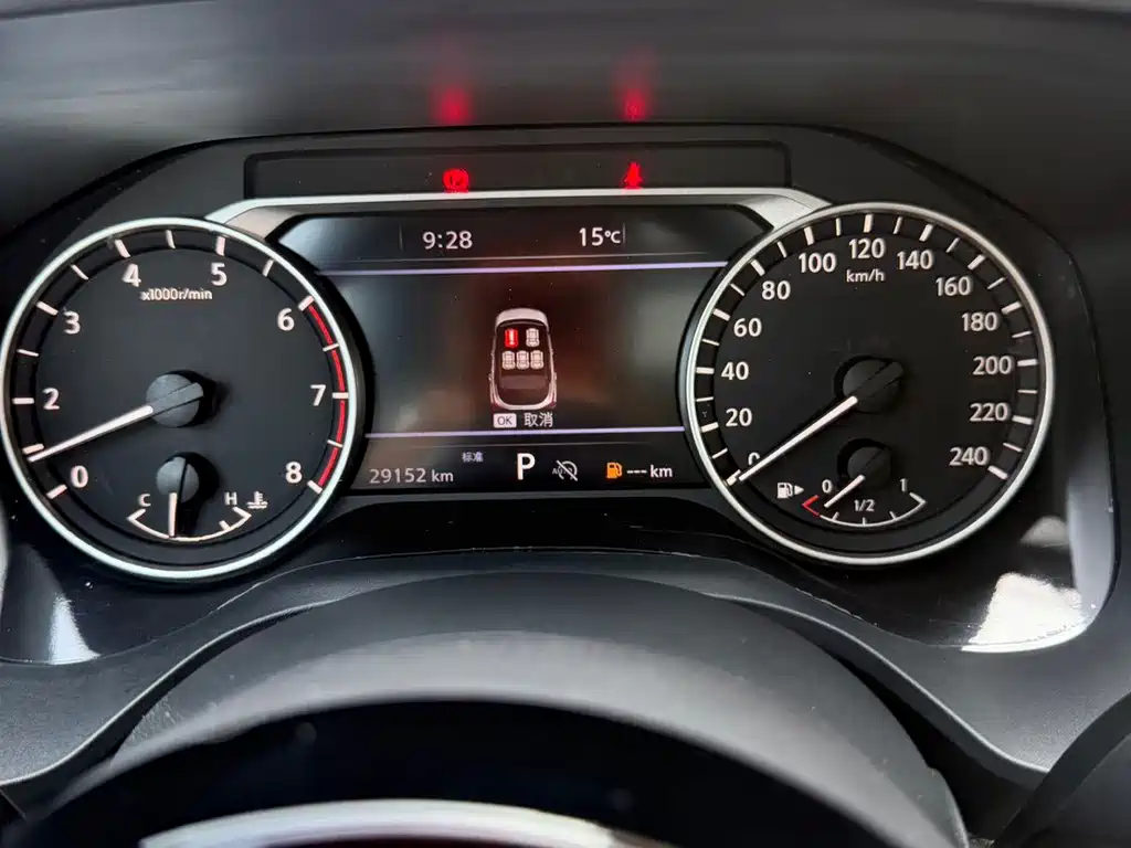 Nissan Qashqai — миниатюра 23