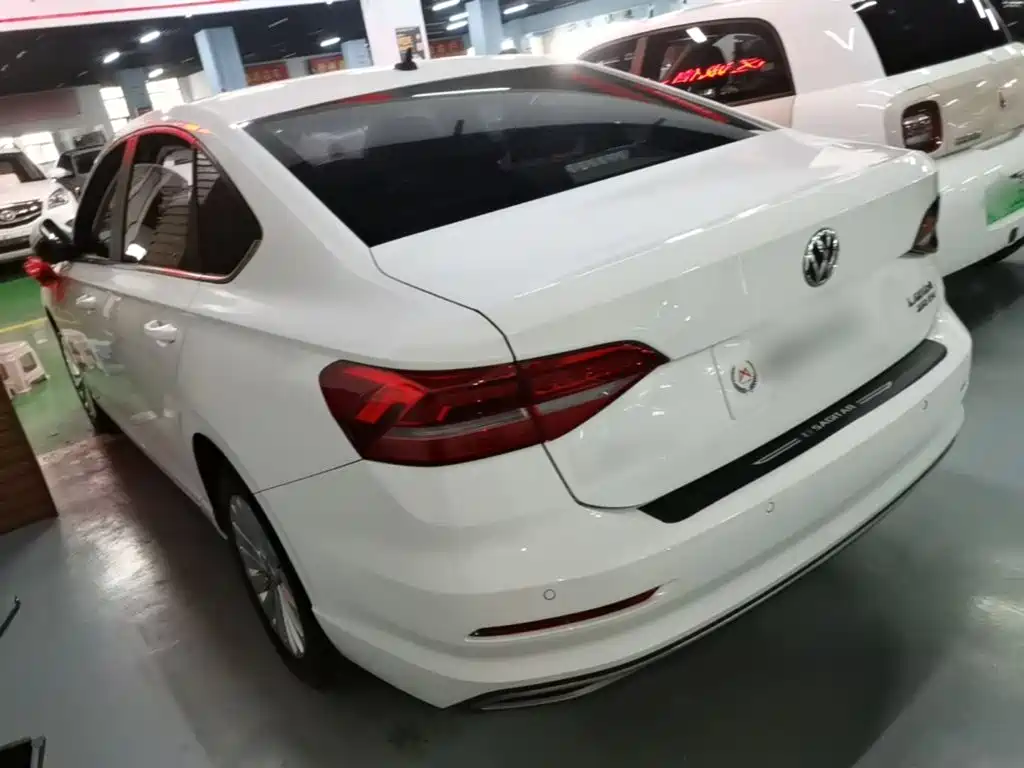 Volkswagen Lavida — миниатюра 5