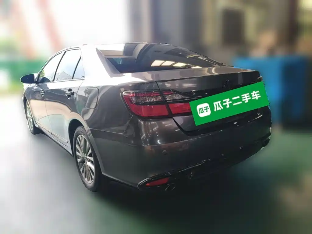 Toyota Camry — миниатюра 25
