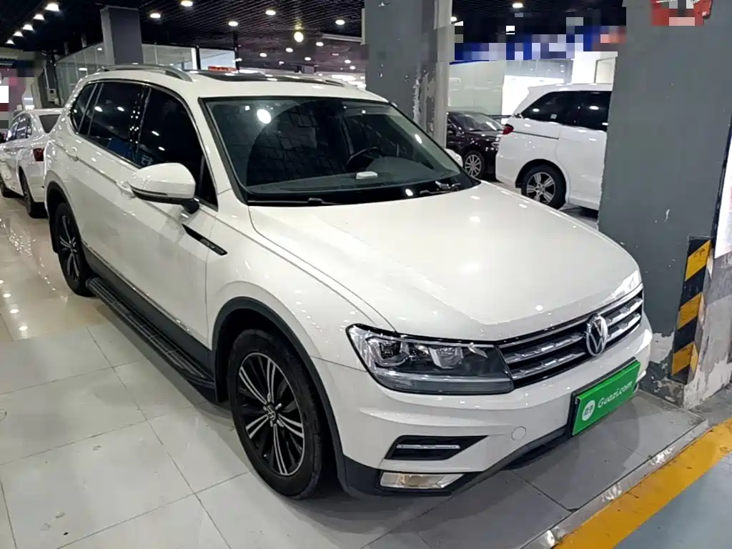 Volkswagen Tiguan L — миниатюра 4