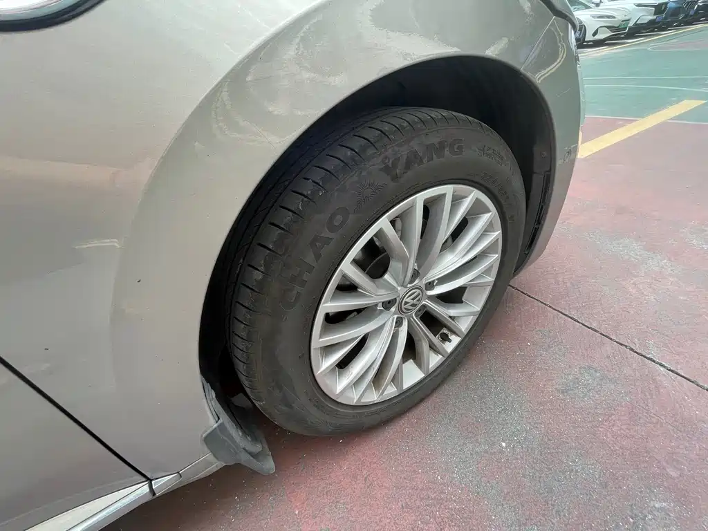 Volkswagen CC — миниатюра 13