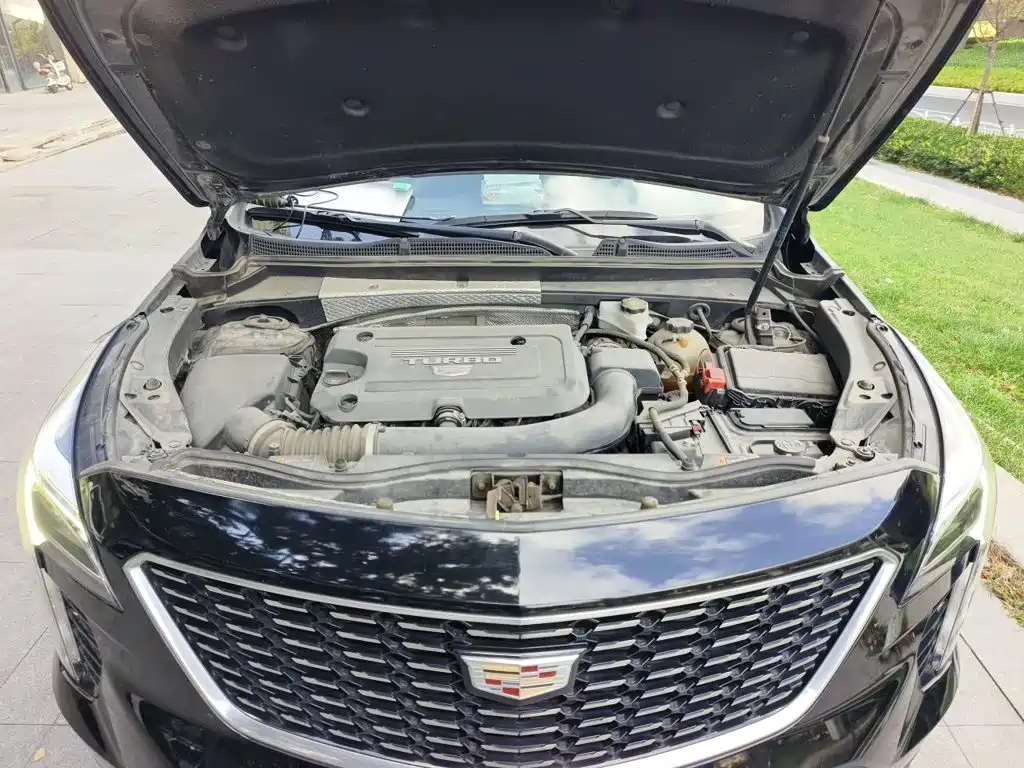 Cadillac XT4 — миниатюра 21