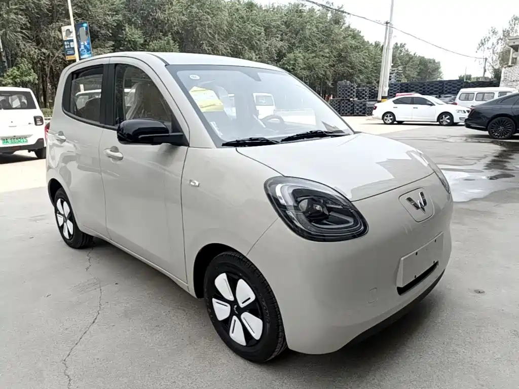 Wuling MINIEV — миниатюра 4