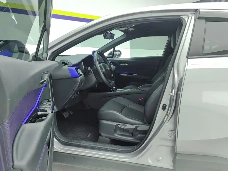 Toyota Izoa 2018 2.0L V