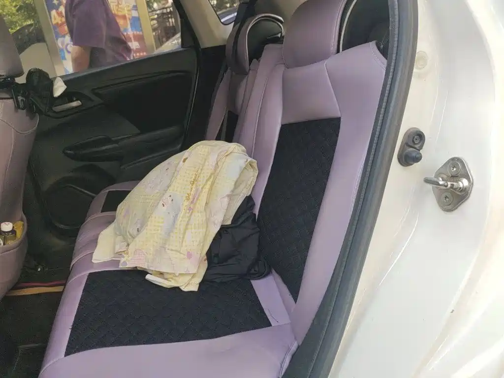 Honda Fit — миниатюра 18