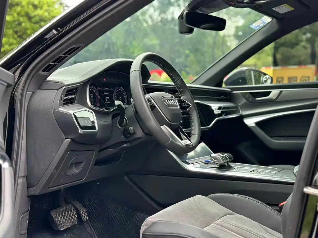 Audi A6L — миниатюра 7