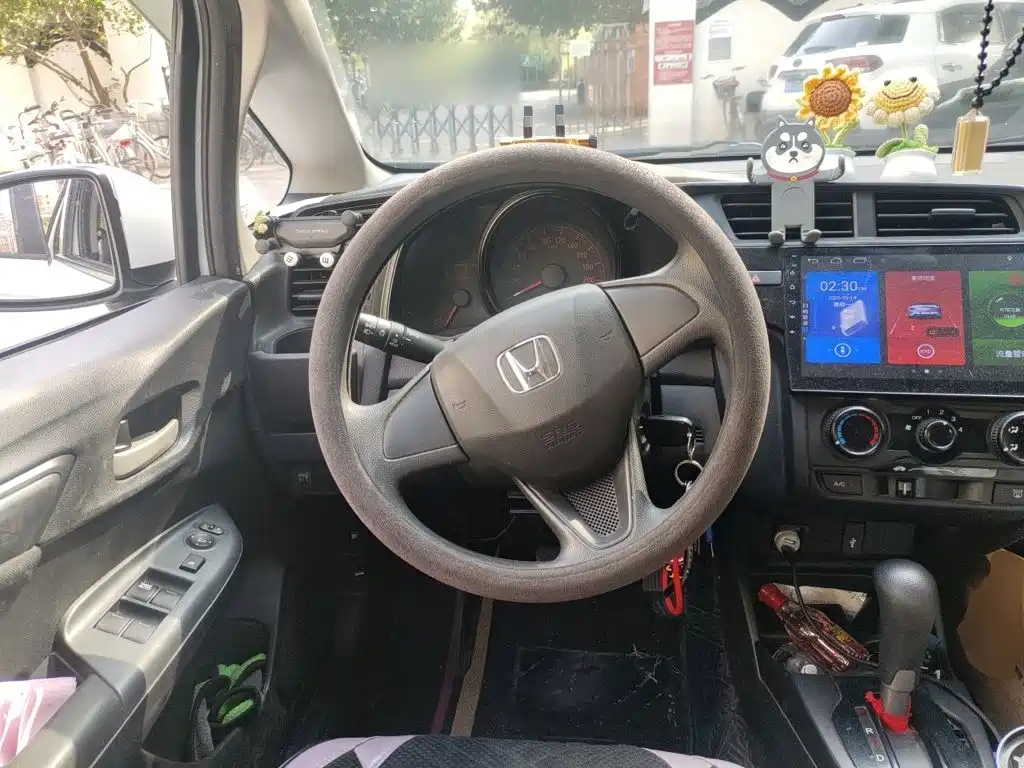 Honda Fit — миниатюра 11