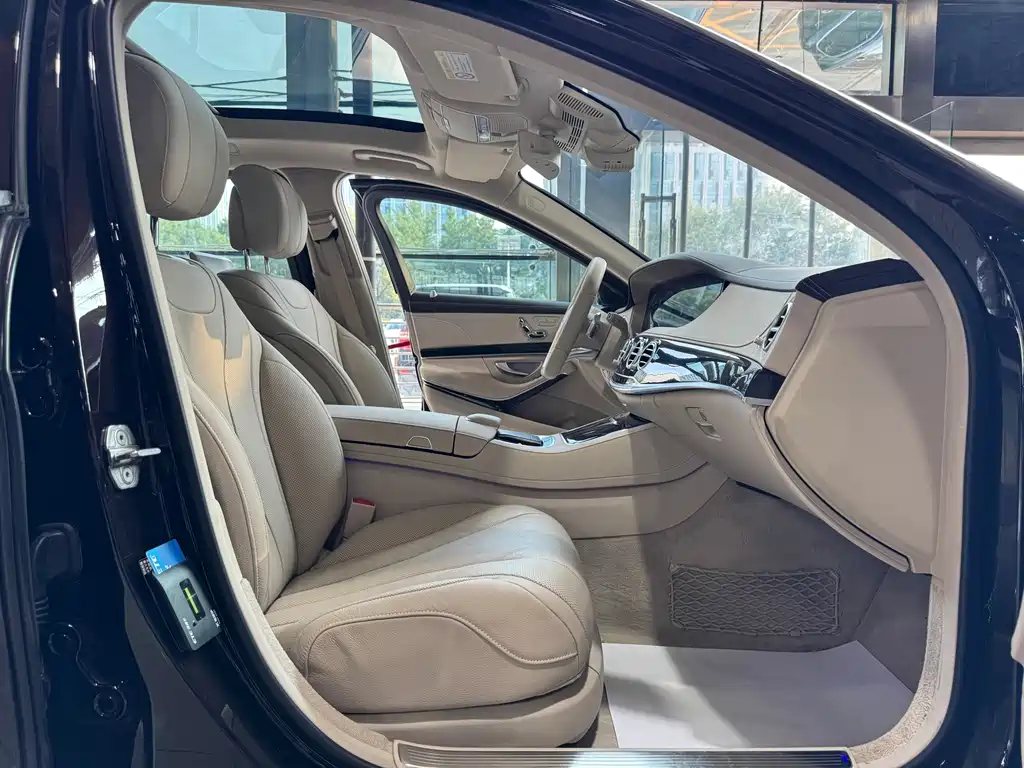 Mercedes-Benz S-Class — миниатюра 24