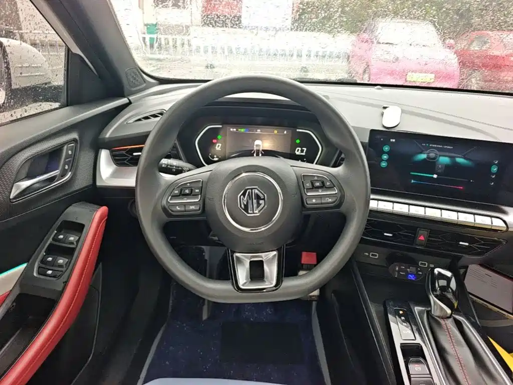 MG MG5 — миниатюра 11