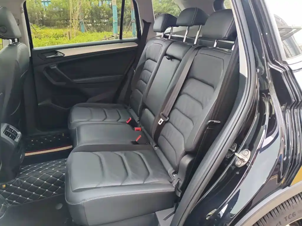 Volkswagen Tiguan L — миниатюра 17