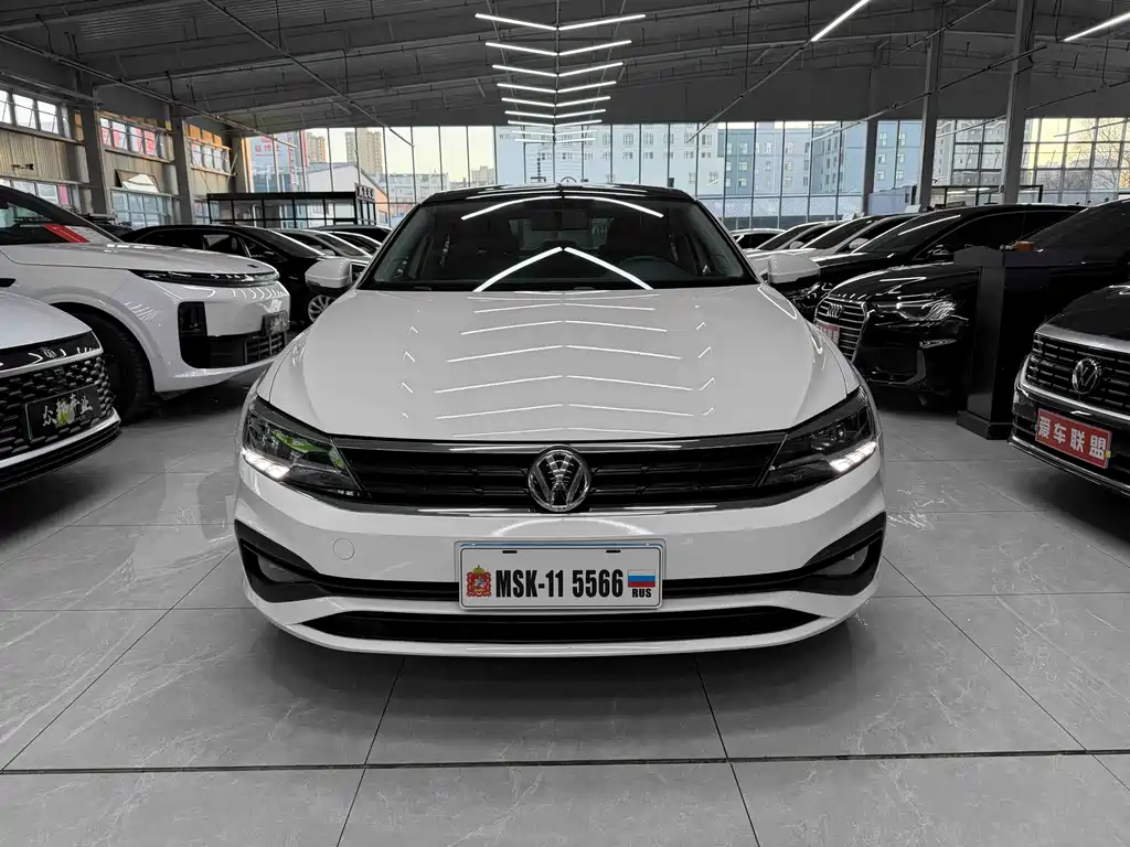 VOLKSWAGEN LINGDU