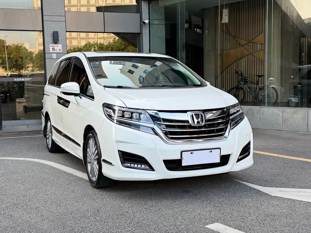Honda Elysion — миниатюра 3