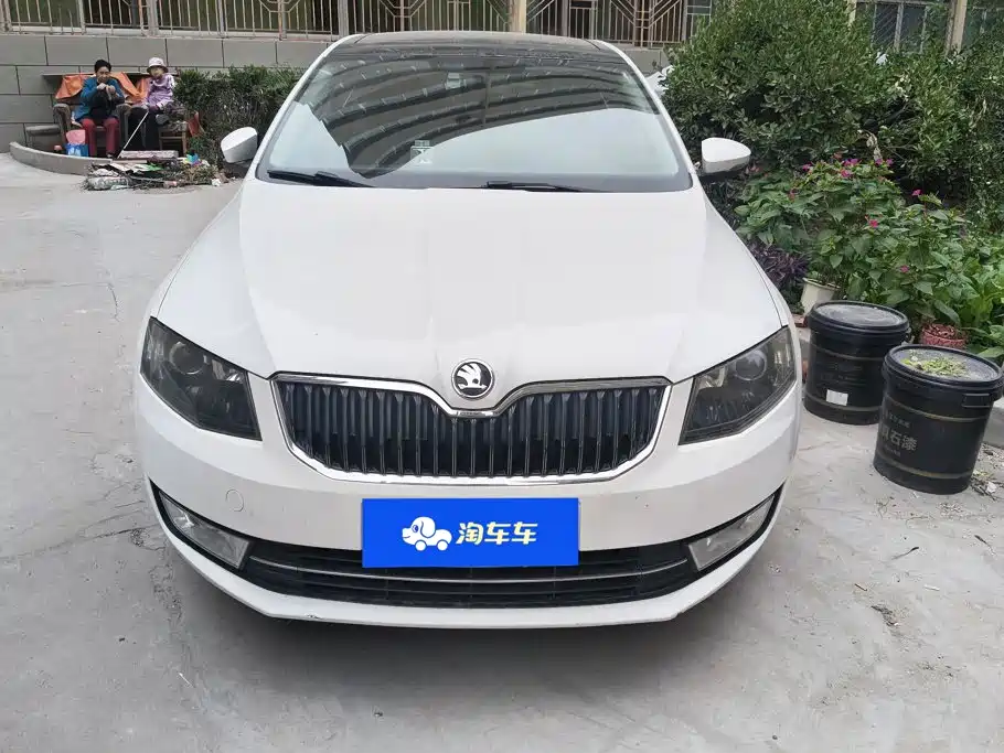 Skoda Octavia — миниатюра 2
