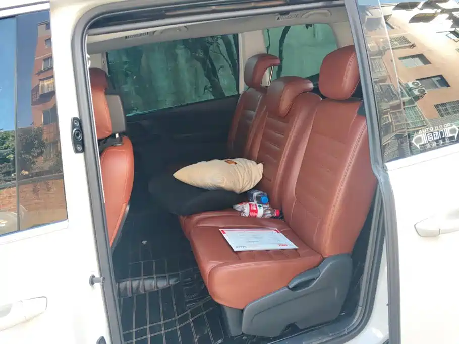 Volkswagen Sharan — миниатюра 11