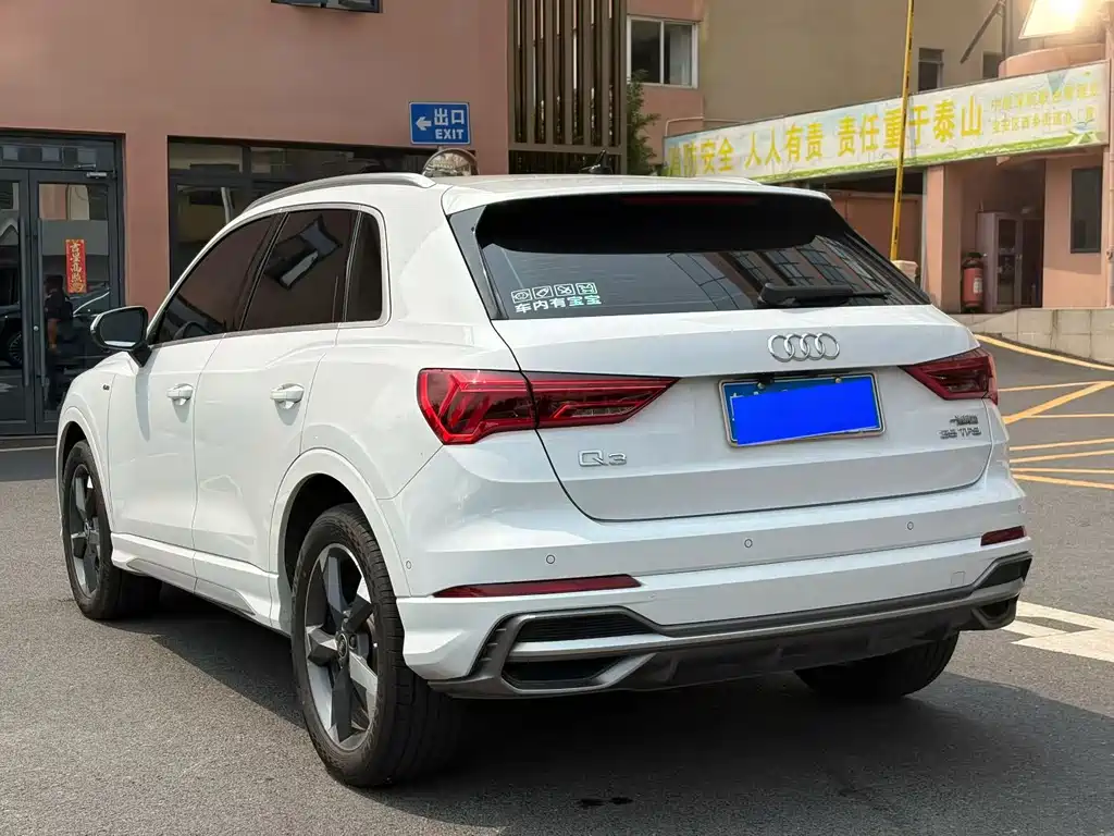 Audi Q3 — миниатюра 5